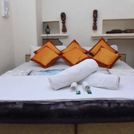 Rumi'S Home Stay Jaisalmer Ngoại thất bức ảnh
