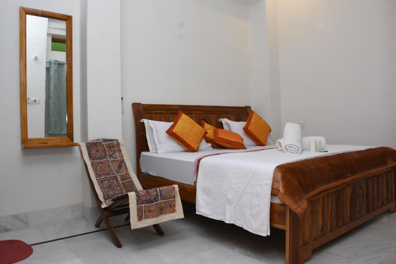 Rumi'S Home Stay Jaisalmer Ngoại thất bức ảnh