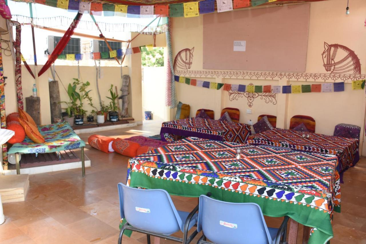 Rumi'S Home Stay Jaisalmer Ngoại thất bức ảnh